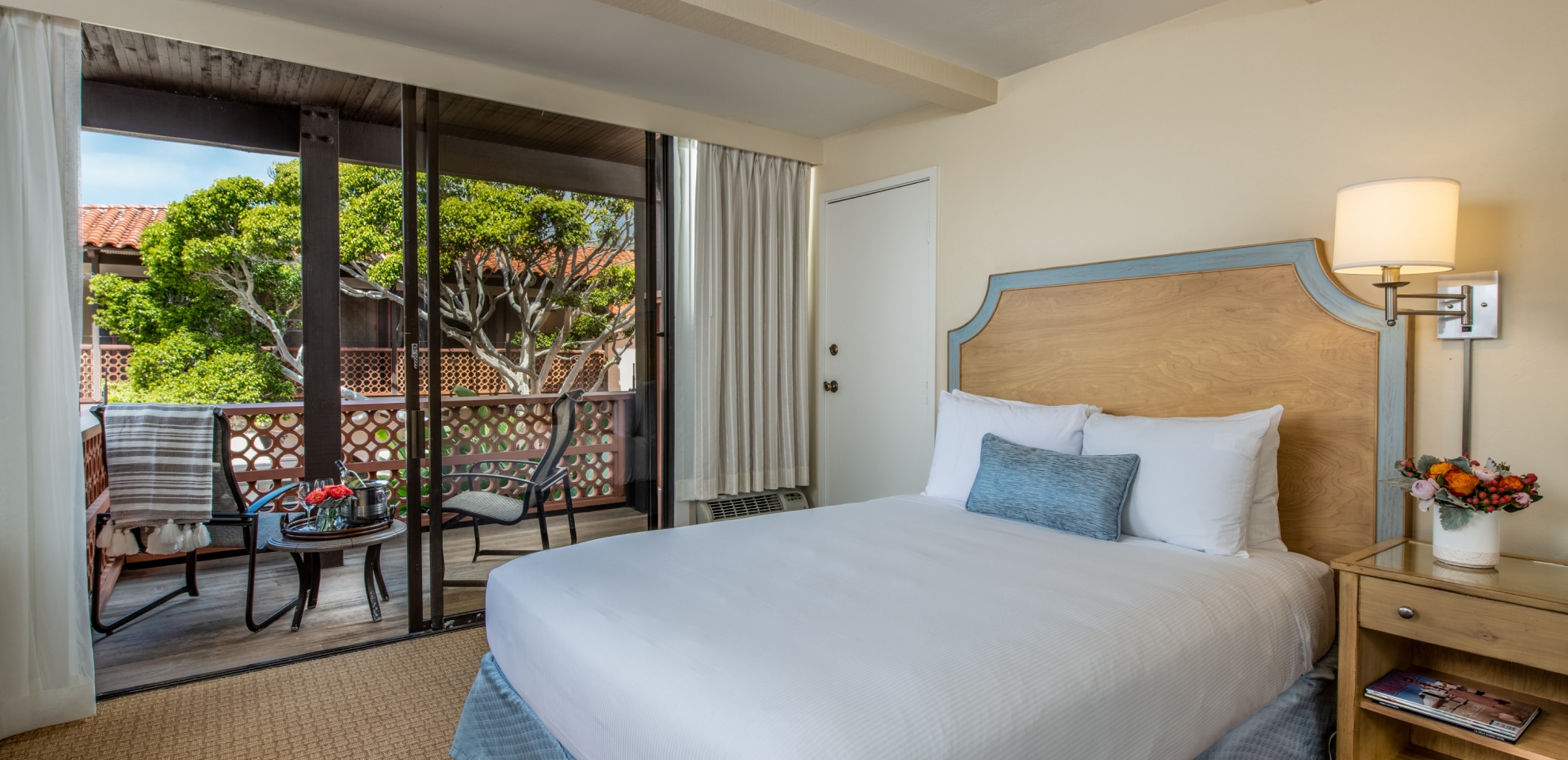 A suite at the La Jolla Shores Hotel with a balcony
