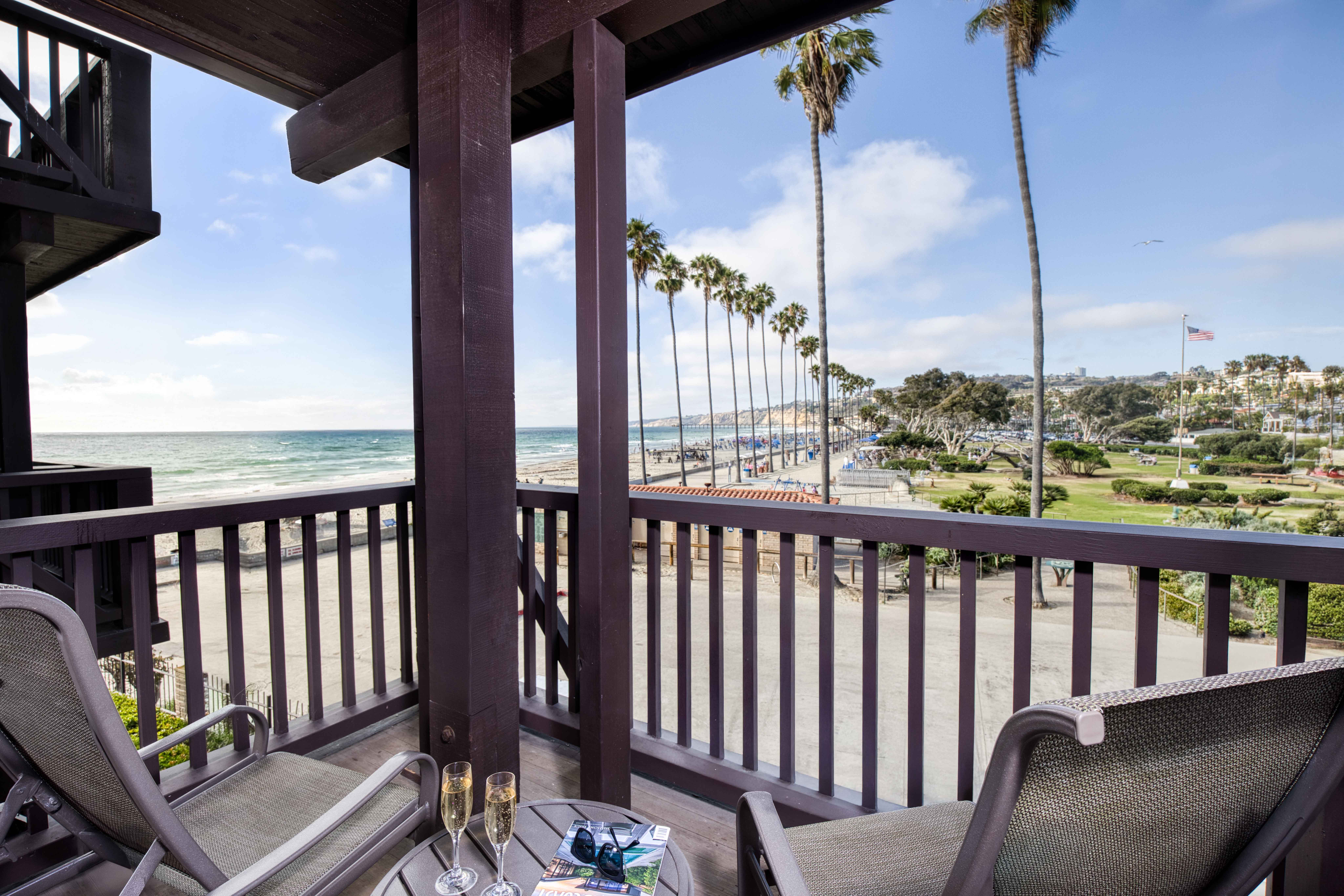 LJSH_Guestroom_Balcony_Coastline_View-1.jpg